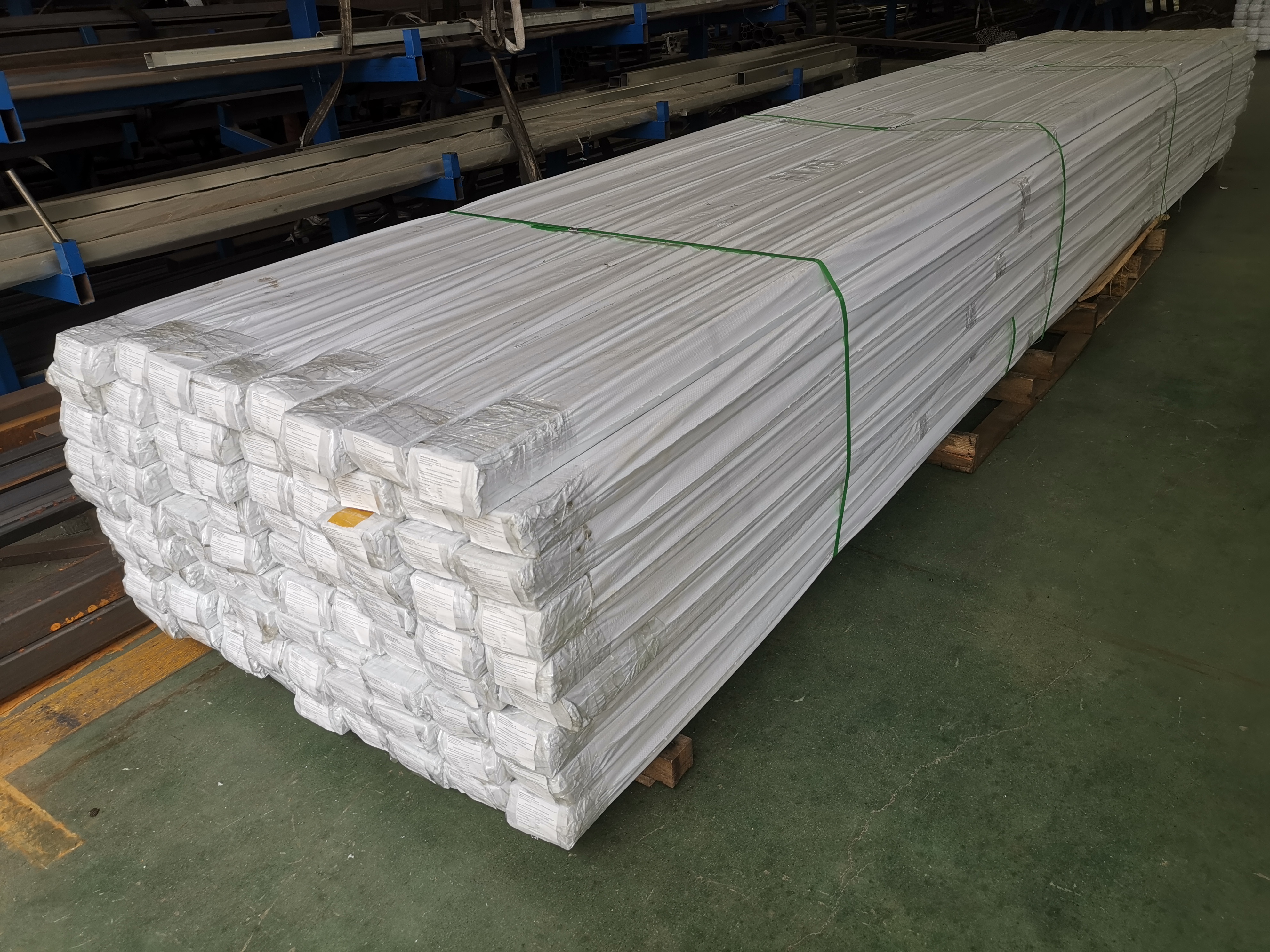 гравитационный конвейер ролик