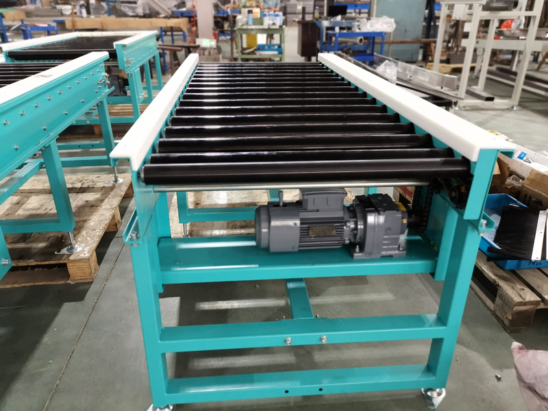 роликовый конвейер с одной звездочкой