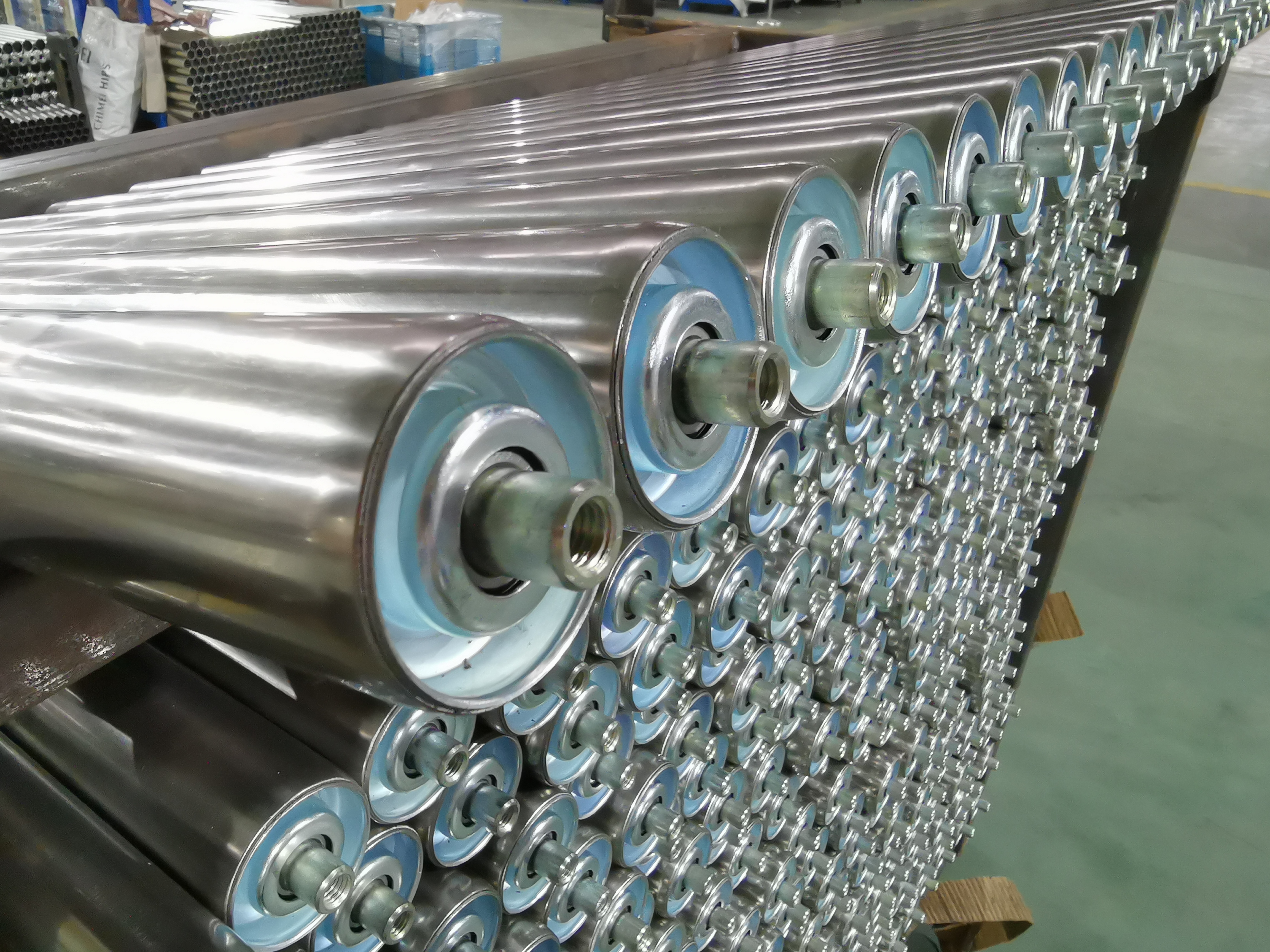 гравитационный конвейер ролик