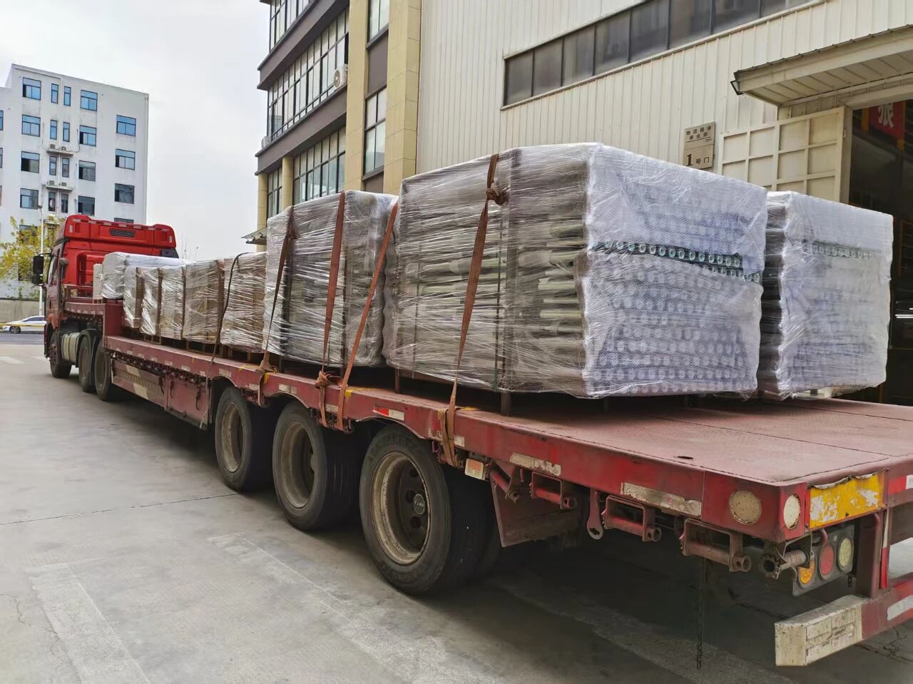 ролик с рукавами для производства литиевых батарей